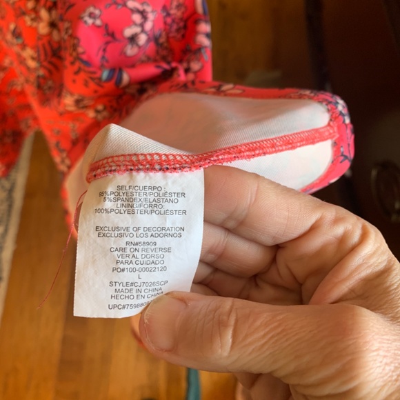 Copper key floral dress. Pre owned. - Picture 4 of 6